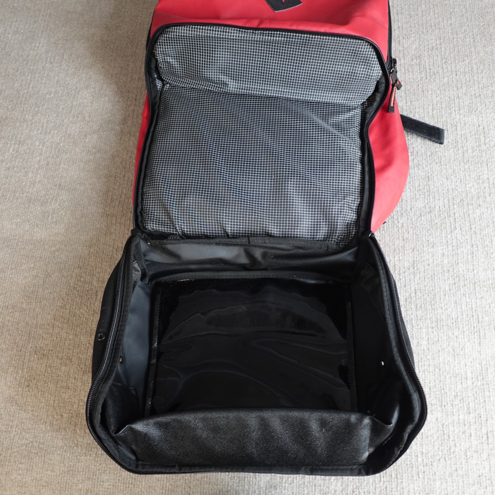 Shrine Backpack Black Red Solid Sneaker Compartment Travel 3