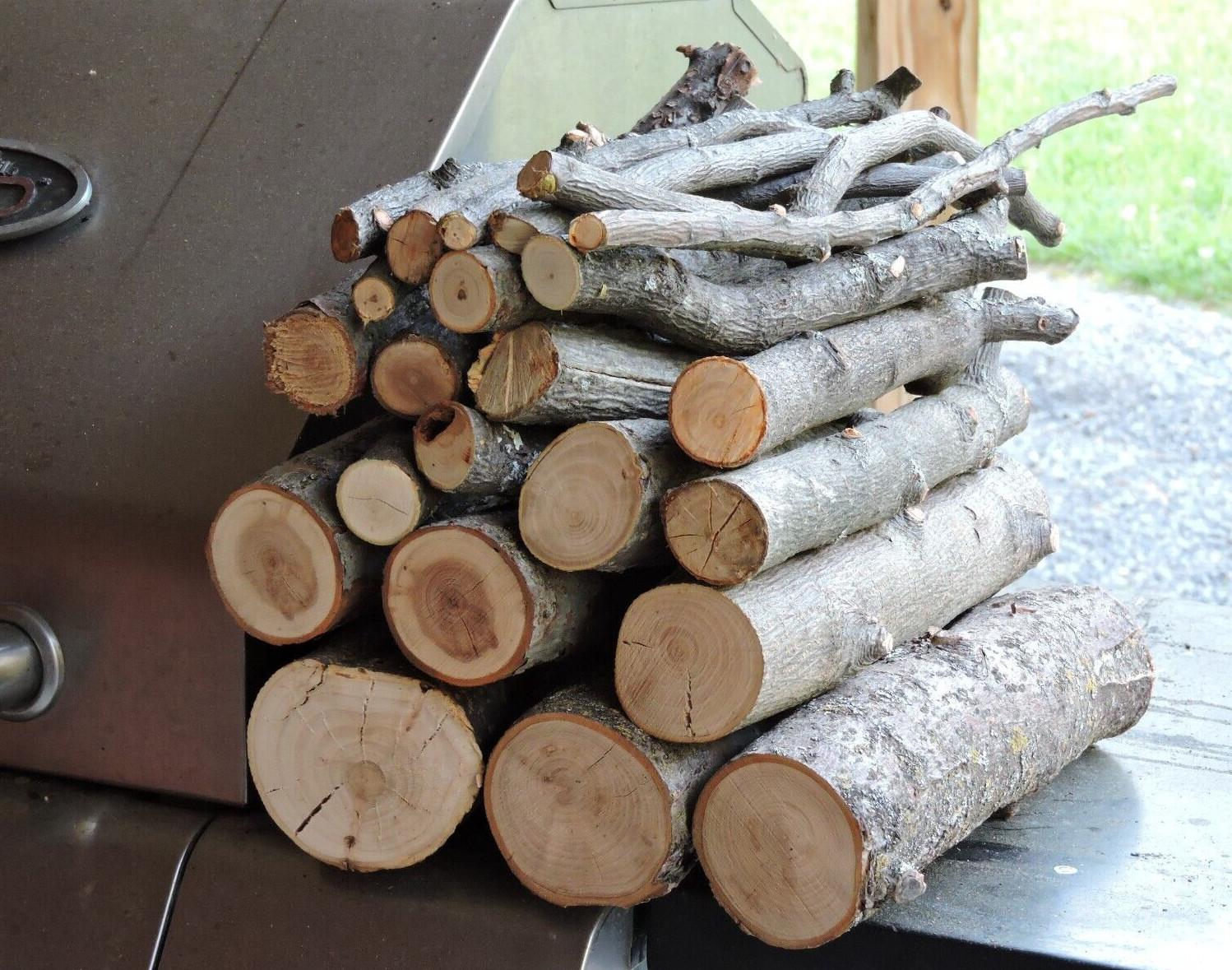 Apple Wood Stick Log Chunk for BBQ Smoking Grilling Crafts 1/2~2"D 2~8"L 5+ Lbs gallery