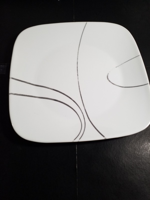 Corelle "Simple Lines" 4 Dinner Plates 10.5" gallery