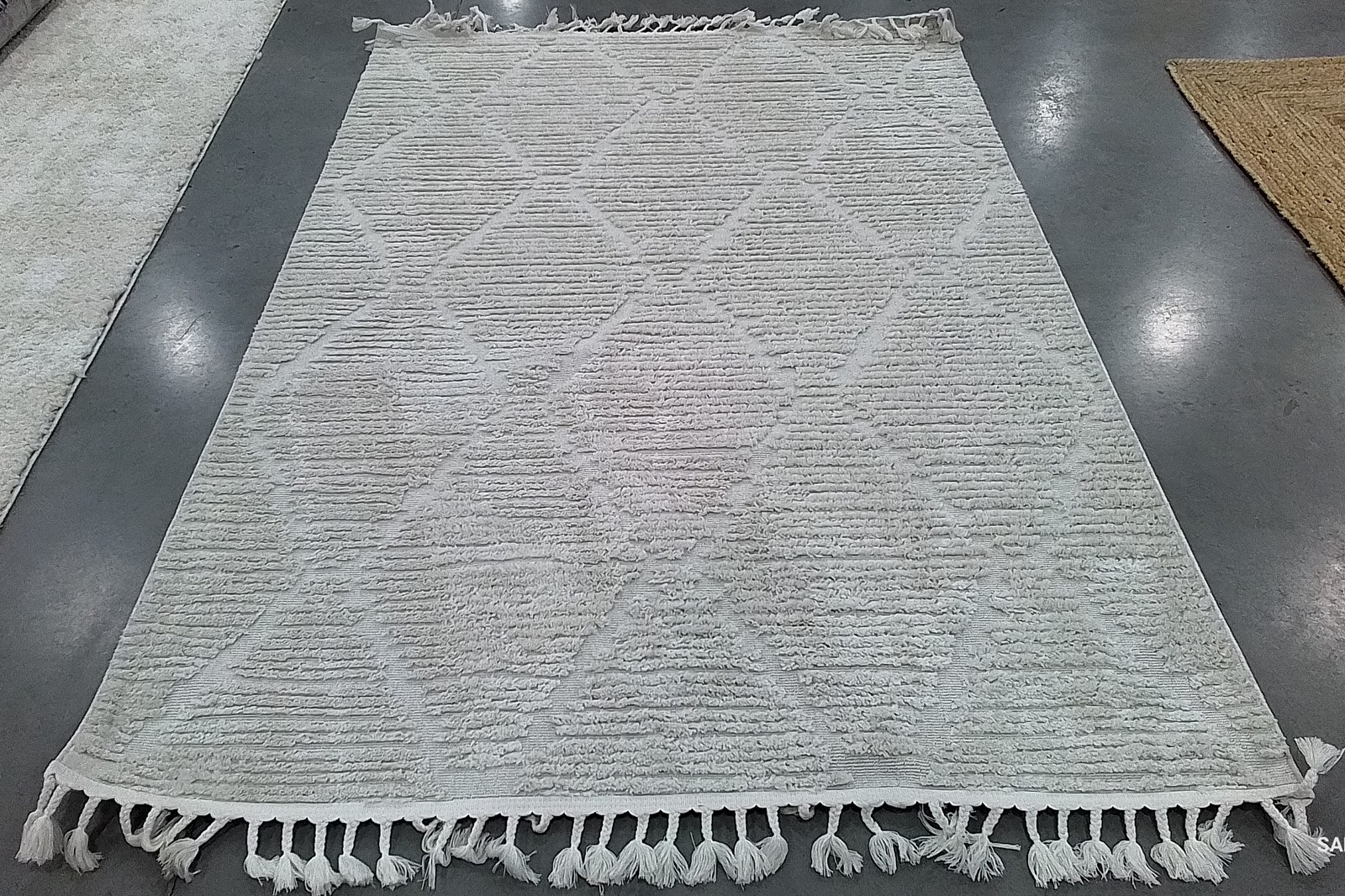BEIGE 5'-3" x 7'-6" Back Stain Rug, Reduced Price 1172801320 MRK517C-5 gallery