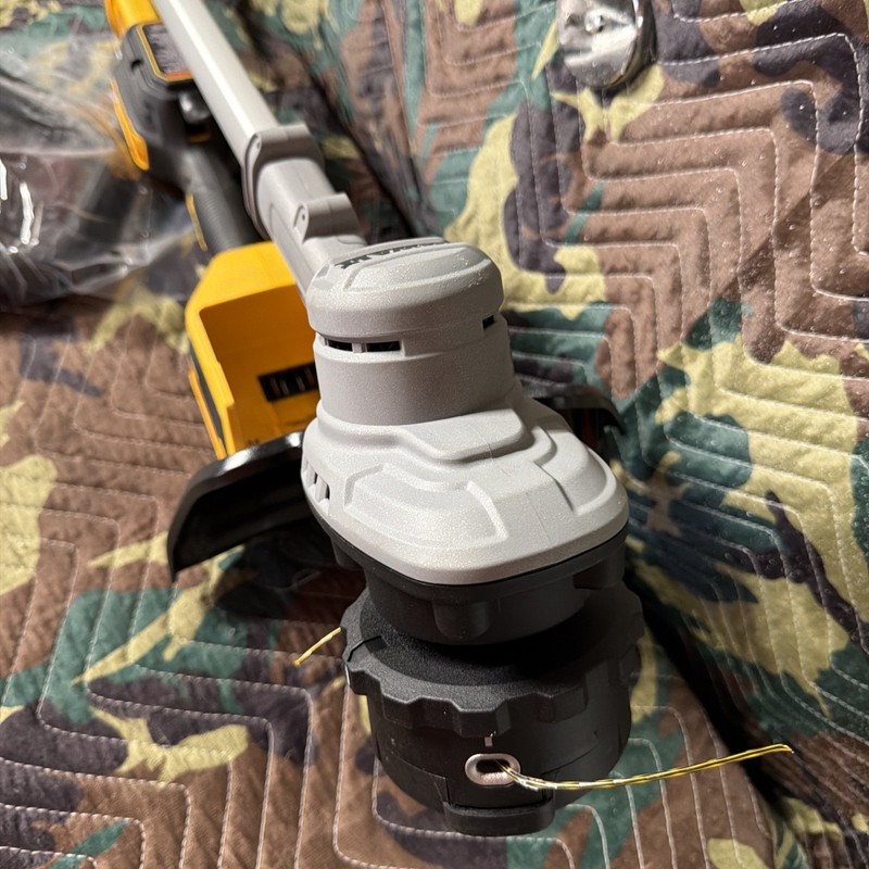 DEWALT 20V MAX 14 inch Folding String Trimmer Tool Only BRAND NEW NEVER USED!!! gallery