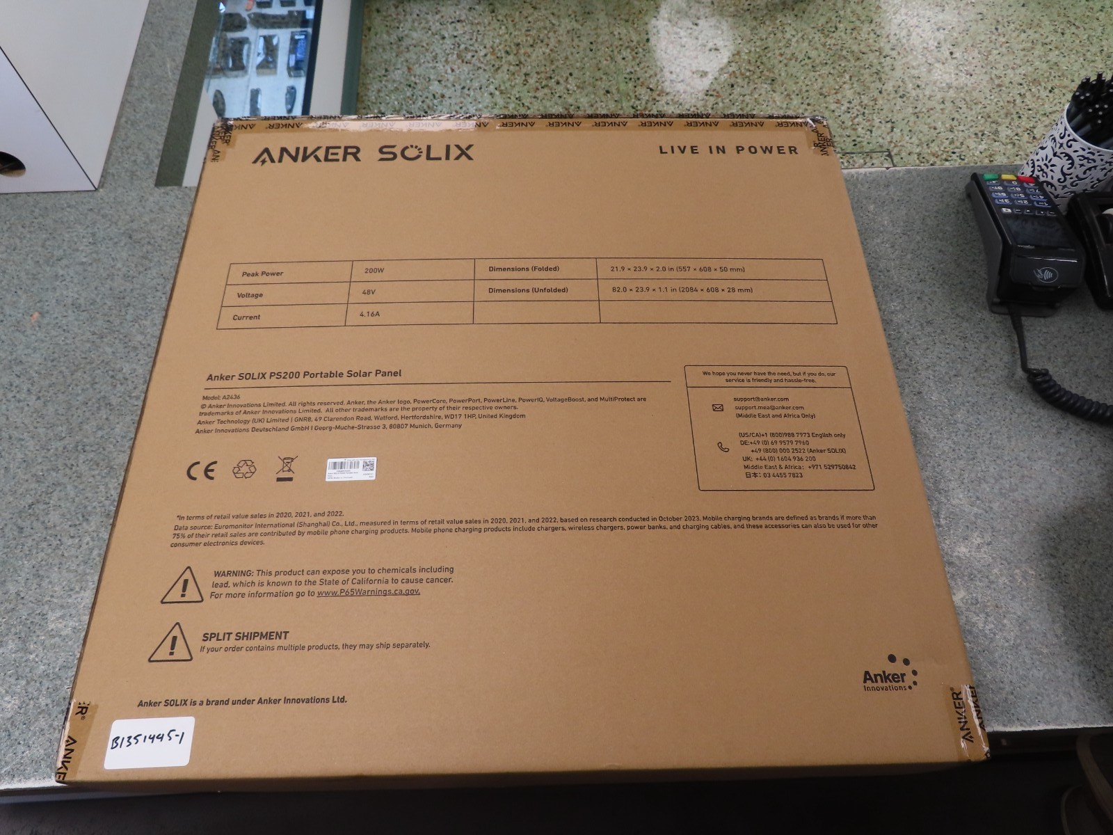 Anker SOLIX PS200 Solar Panel, Portable 200W Foldable, IP67 Waterproof gallery