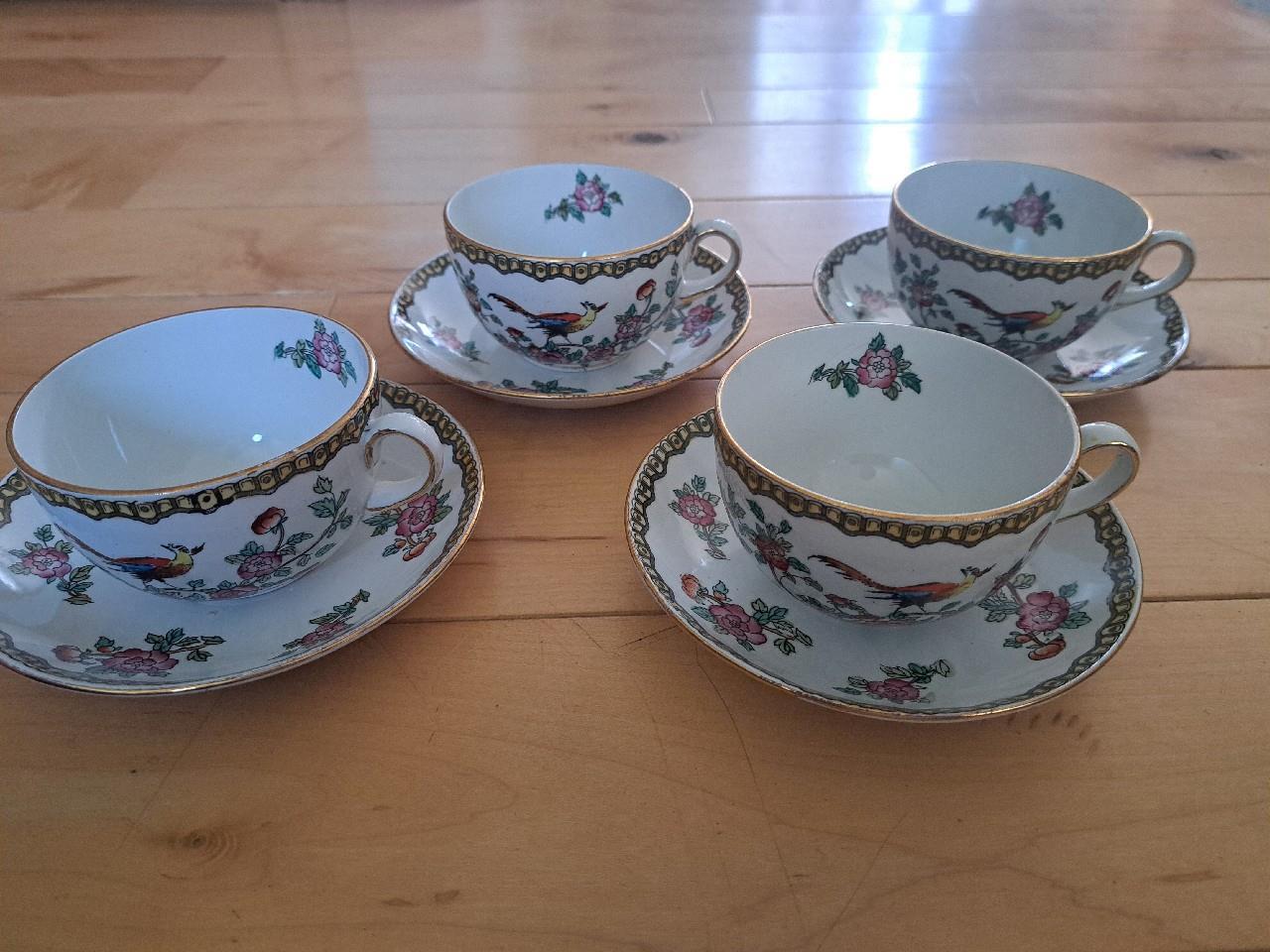 DEVON WARE OLD BOW STOKE ON TRENT FOUR TEA COFFEE CUPS AND FOUR SAUCERS gallery
