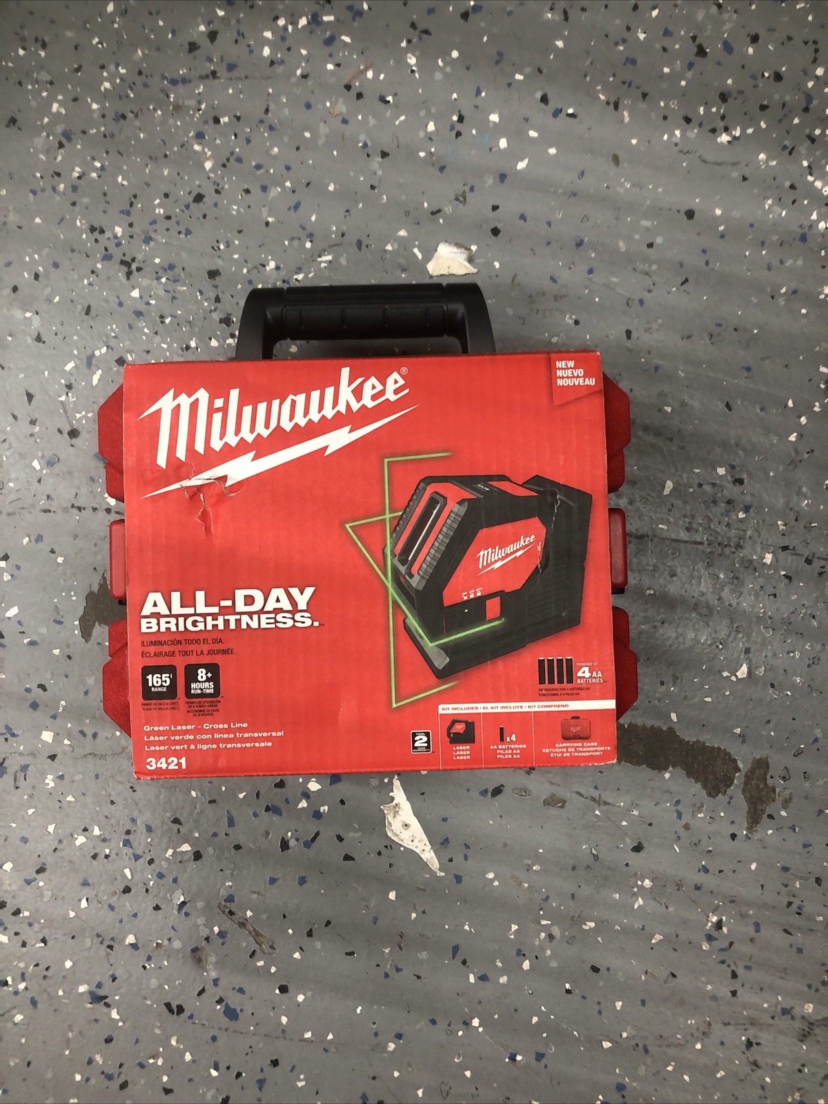 Milwaukee 3421 Cordless Green Cross Line Laser w/ AA Batteries gallery