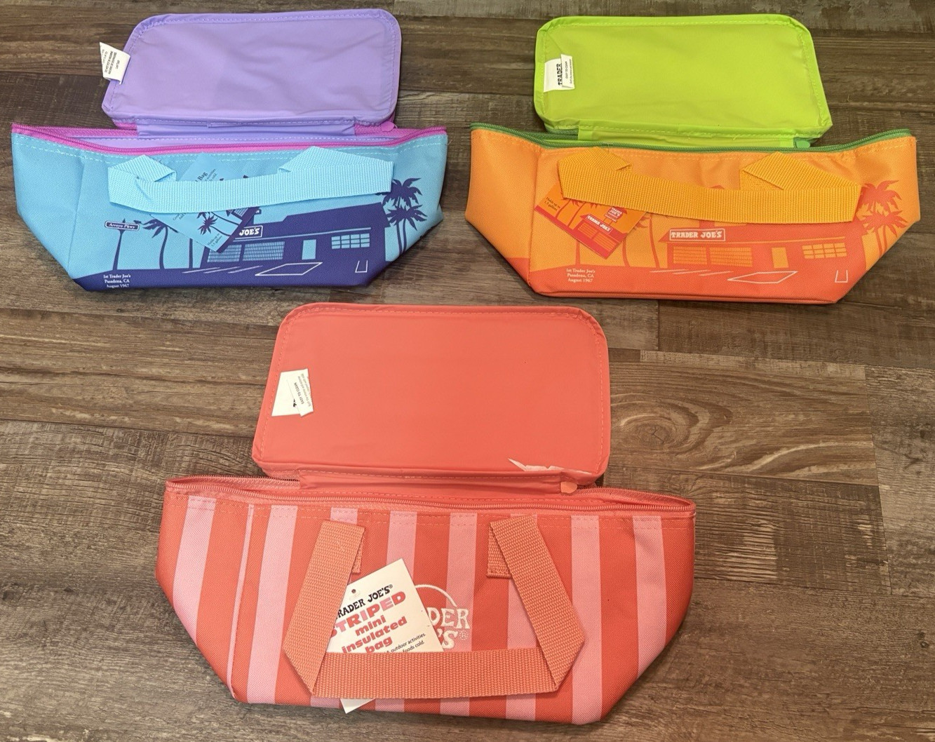 Trader Joe’s Mini Insulated Bags, Set of three, Brand New gallery