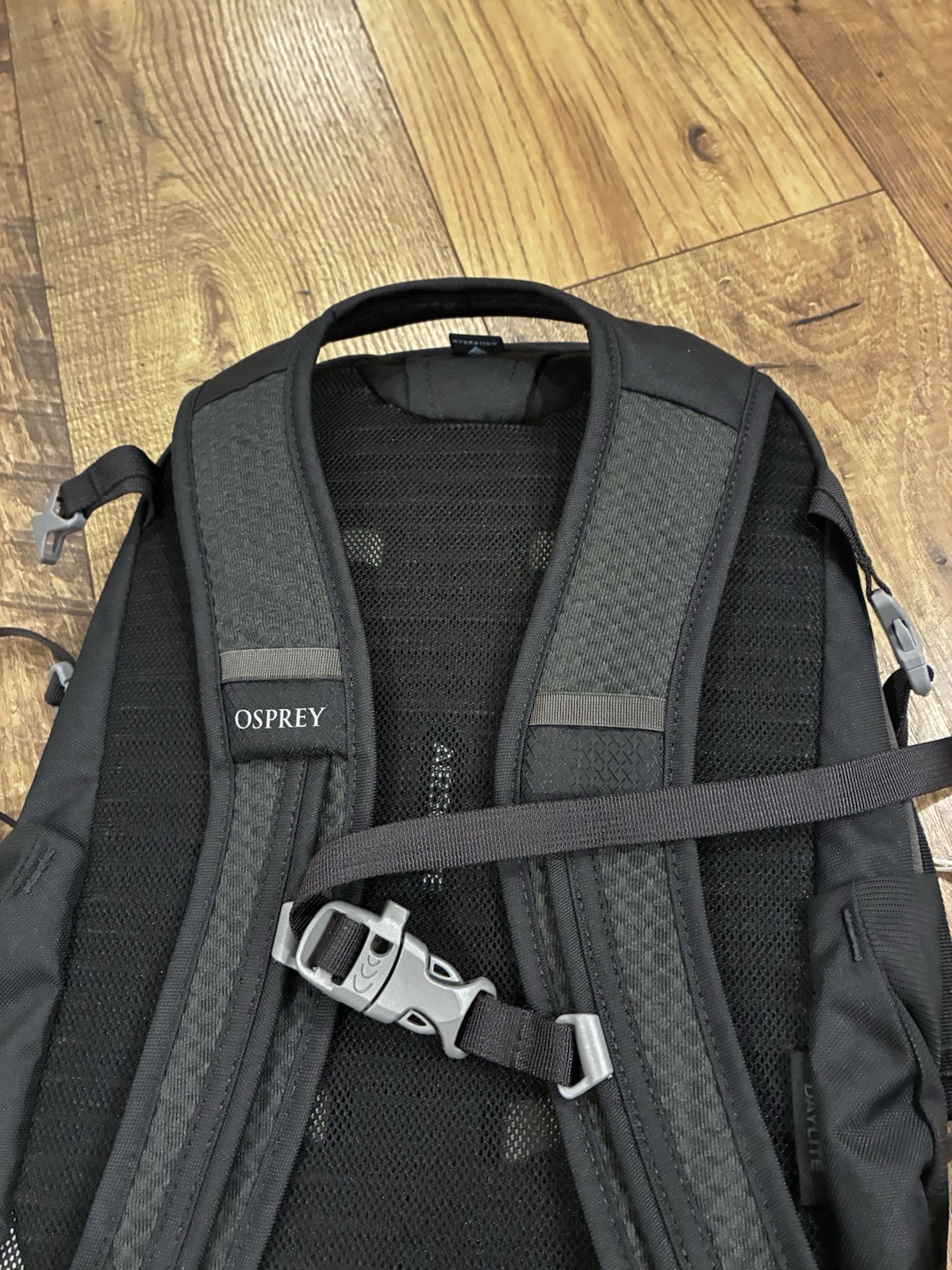 Osprey Daylite Pack / Hydration Backpack Airscape Black NWT 4