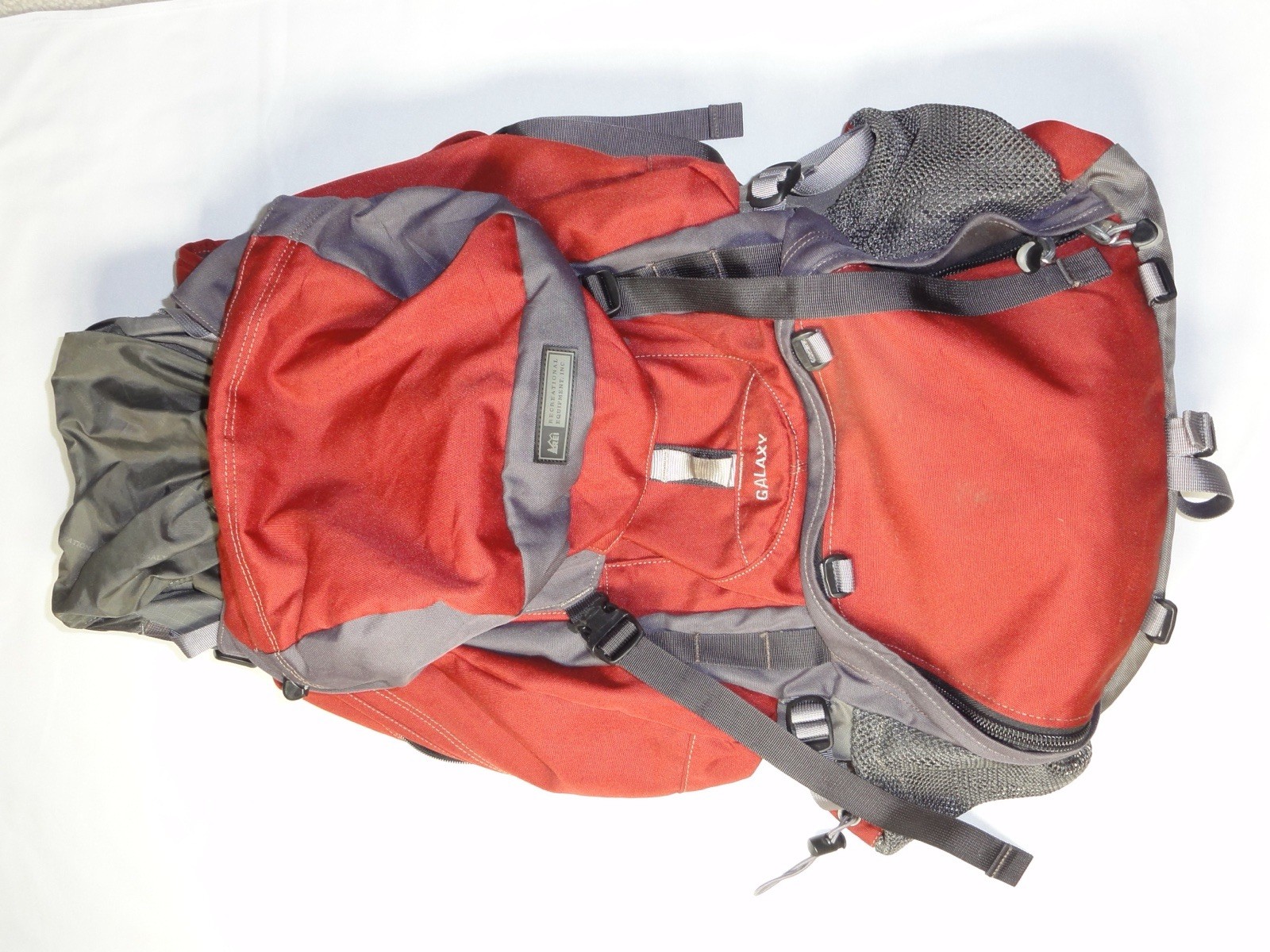 REI Galaxy Pack 2