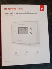 Honeywell Home RTH221B 1-Week Programmable Thermostat with Digital Display