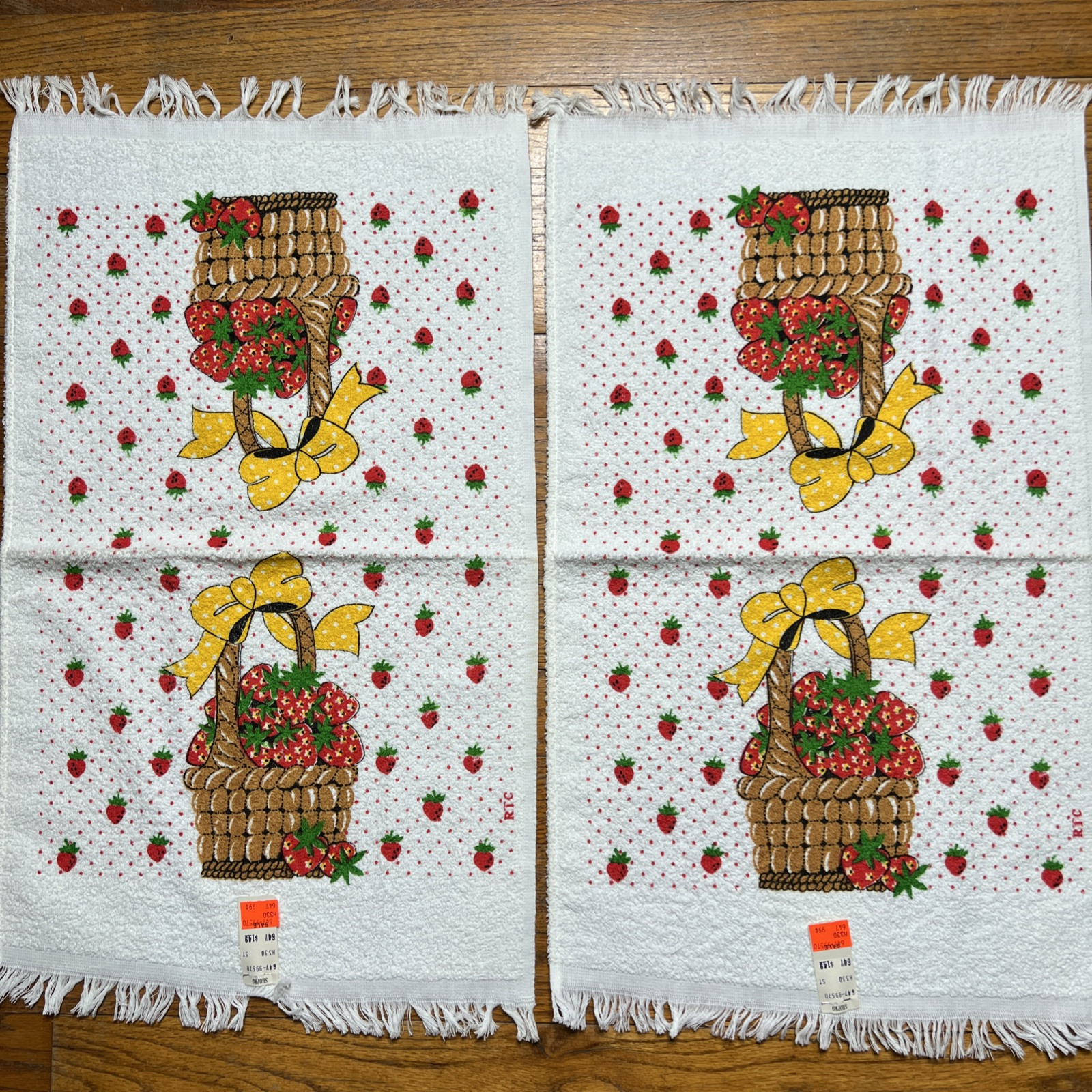 Strawberry Basket Fringed Dish Towel RTC Terry Cloth 14x24 Farmhouse VTG Set 2 gallery