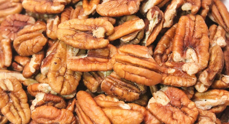 Raw Pecans (No Shell, Pecan Halves and some pieces) 2 LBs, Free Shipping gallery