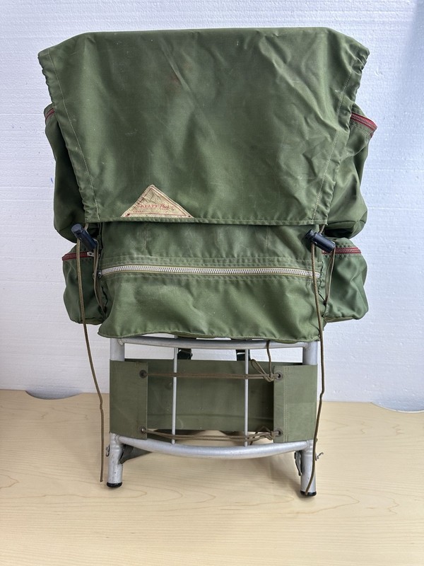 Vintage KELTY PACK Hiking Backpack 27” External Frame Green Read