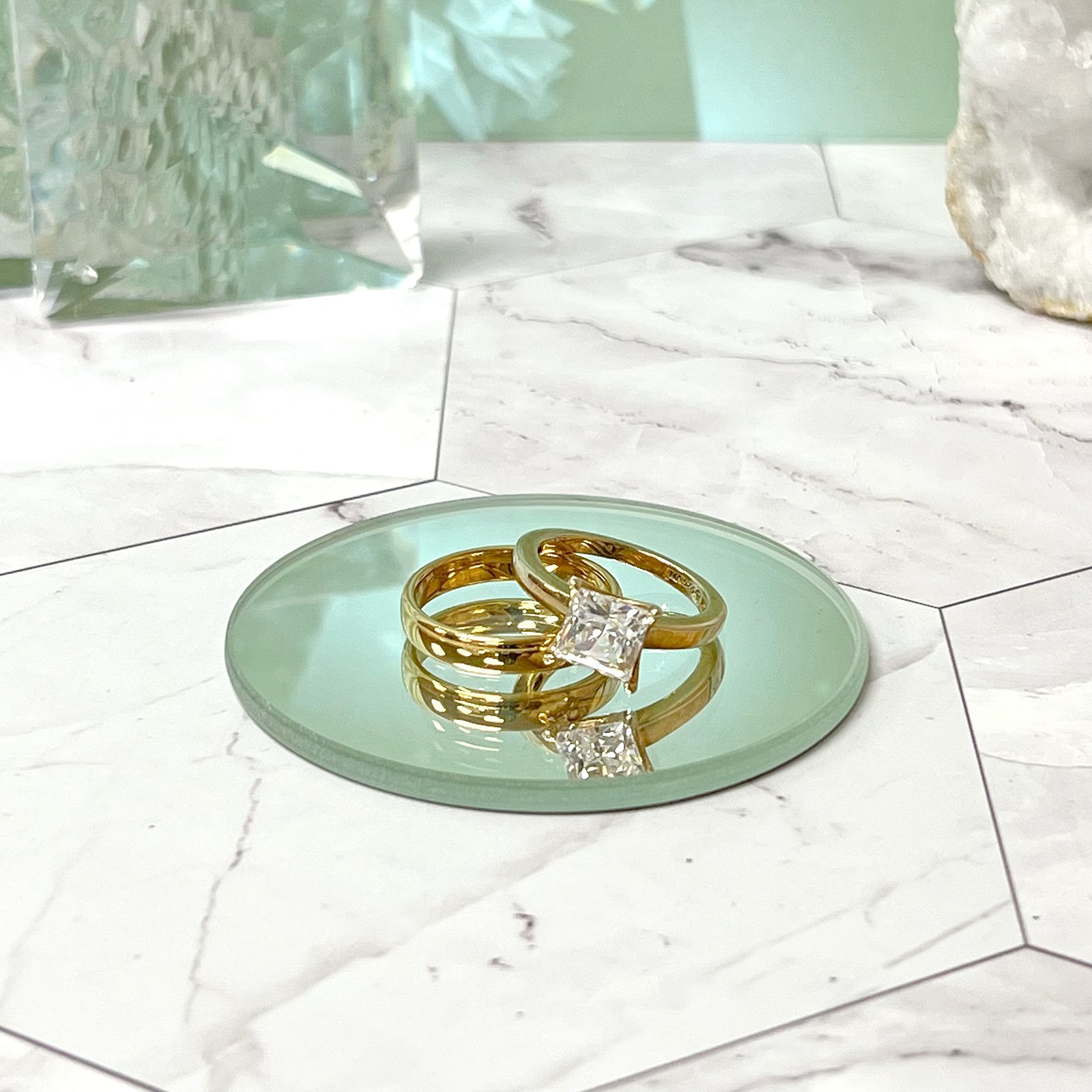 Plymor 2.5" Round, 3mm Thick Non-Beveled Glass Mirror Circle gallery
