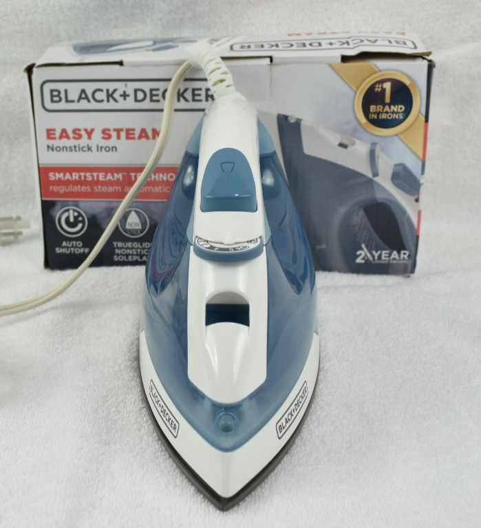 BLACK+DECKER IR40V Easy Steam Compact Nonstick Iron / Auto Shutoff / Blue/White gallery