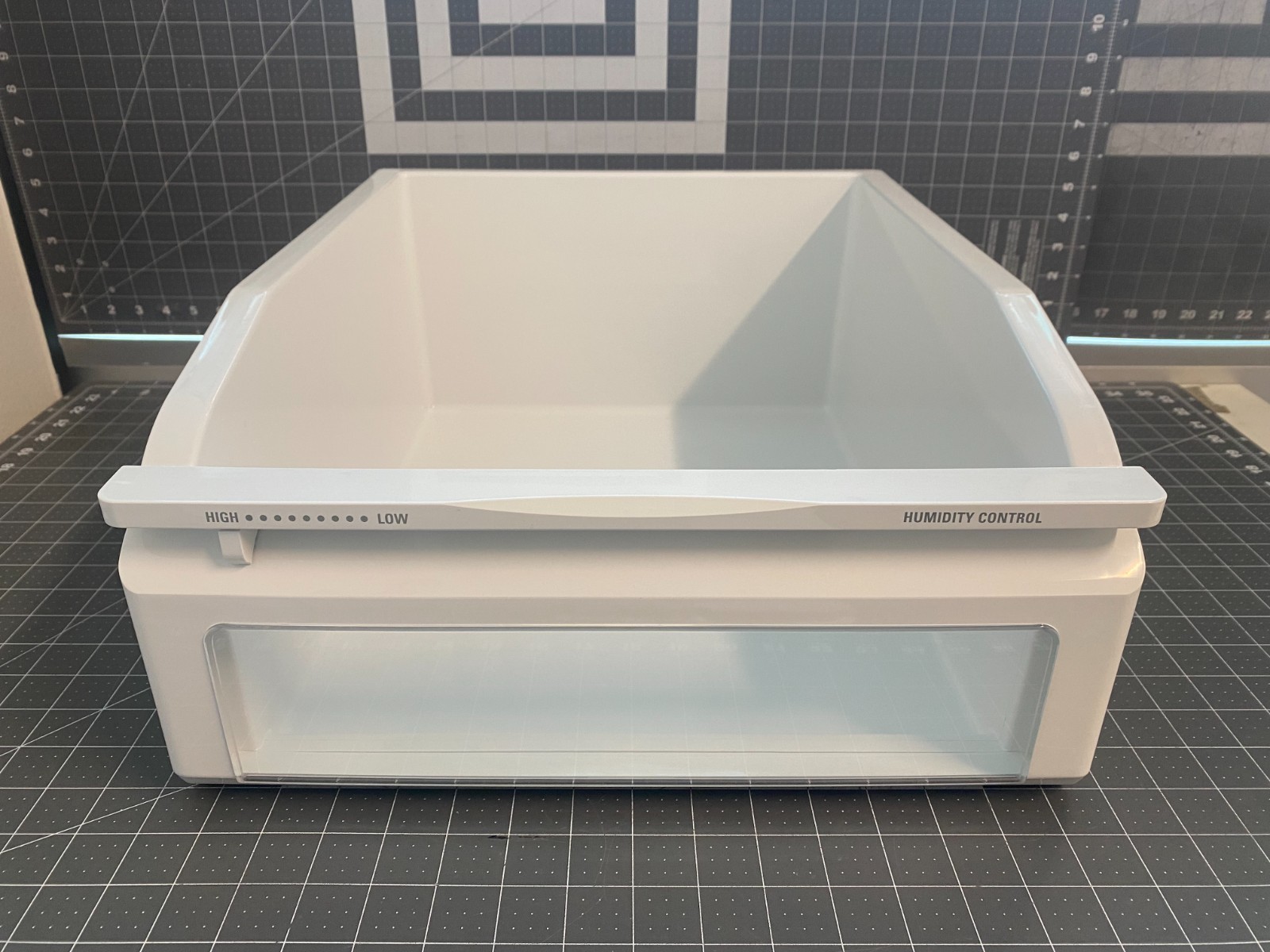 GE Refrigerator Crisper Drawer P# WR32X10077 gallery