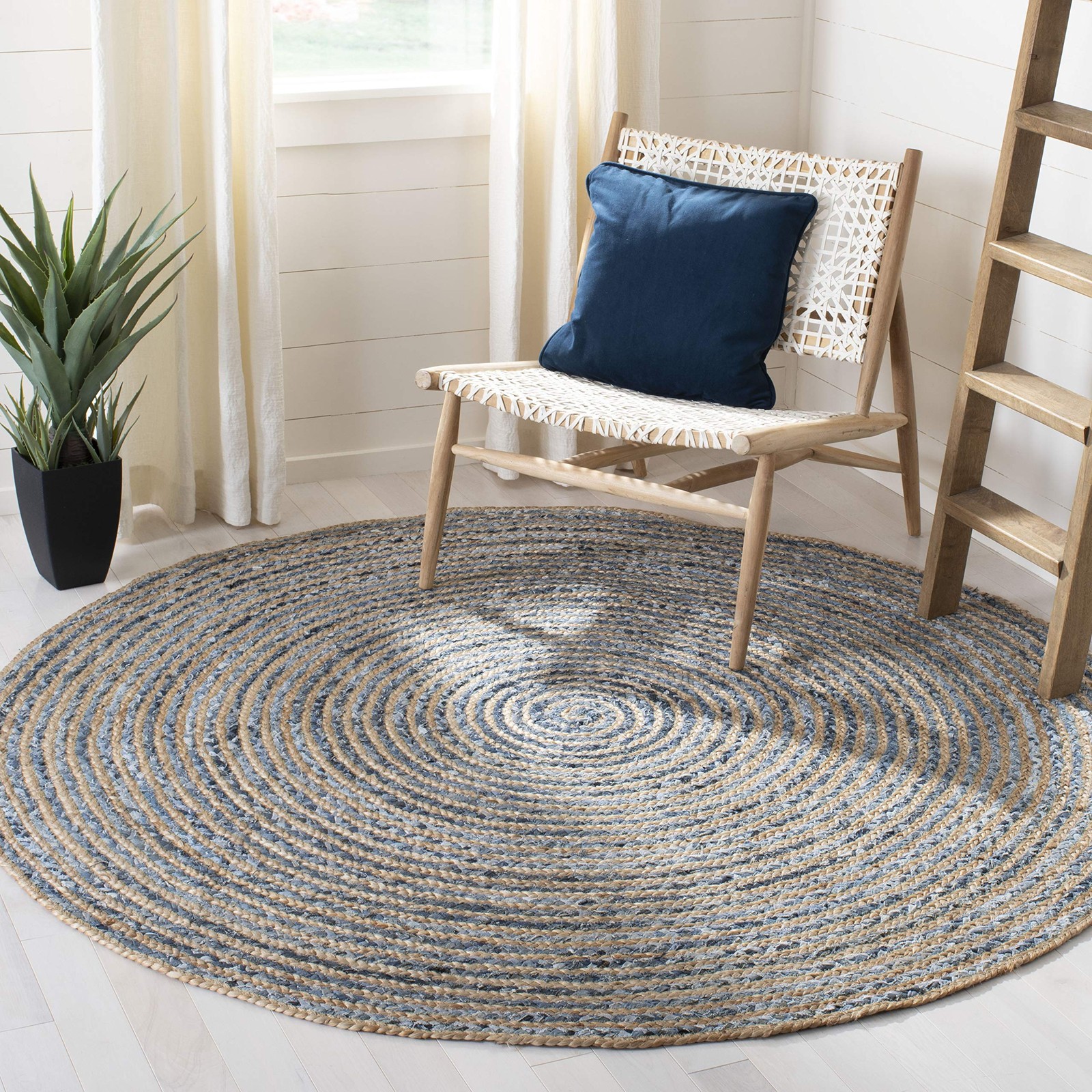 Cape Cod Collection Area Rug - 9' Round, Natural & Blue, Handmade Flat Weave ... gallery