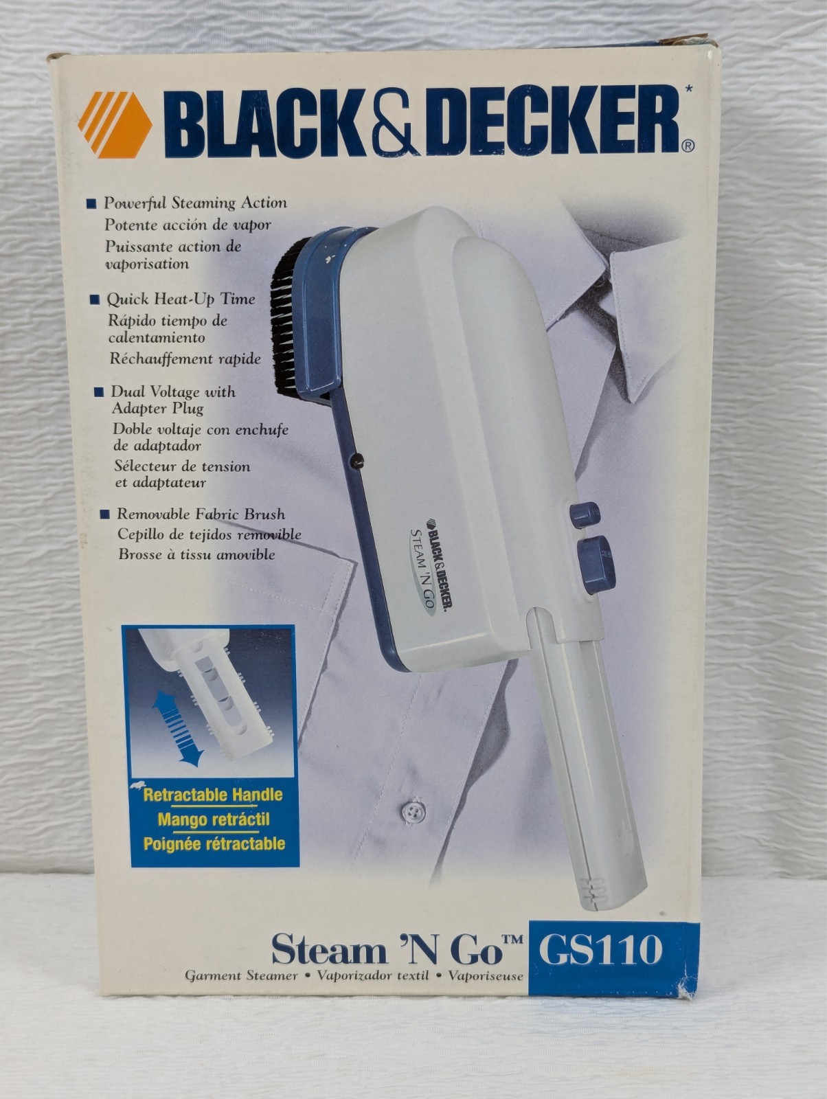 Black & Decker - GS110 - Steam 'n Go Garment Steamer - New in Box! gallery