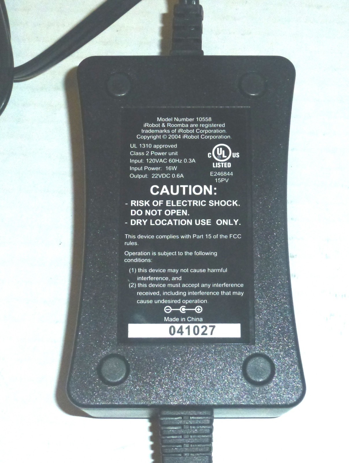 Genuine iRobot Model: 10558 16W Power Supply Output: 22VDC - 0.6A gallery