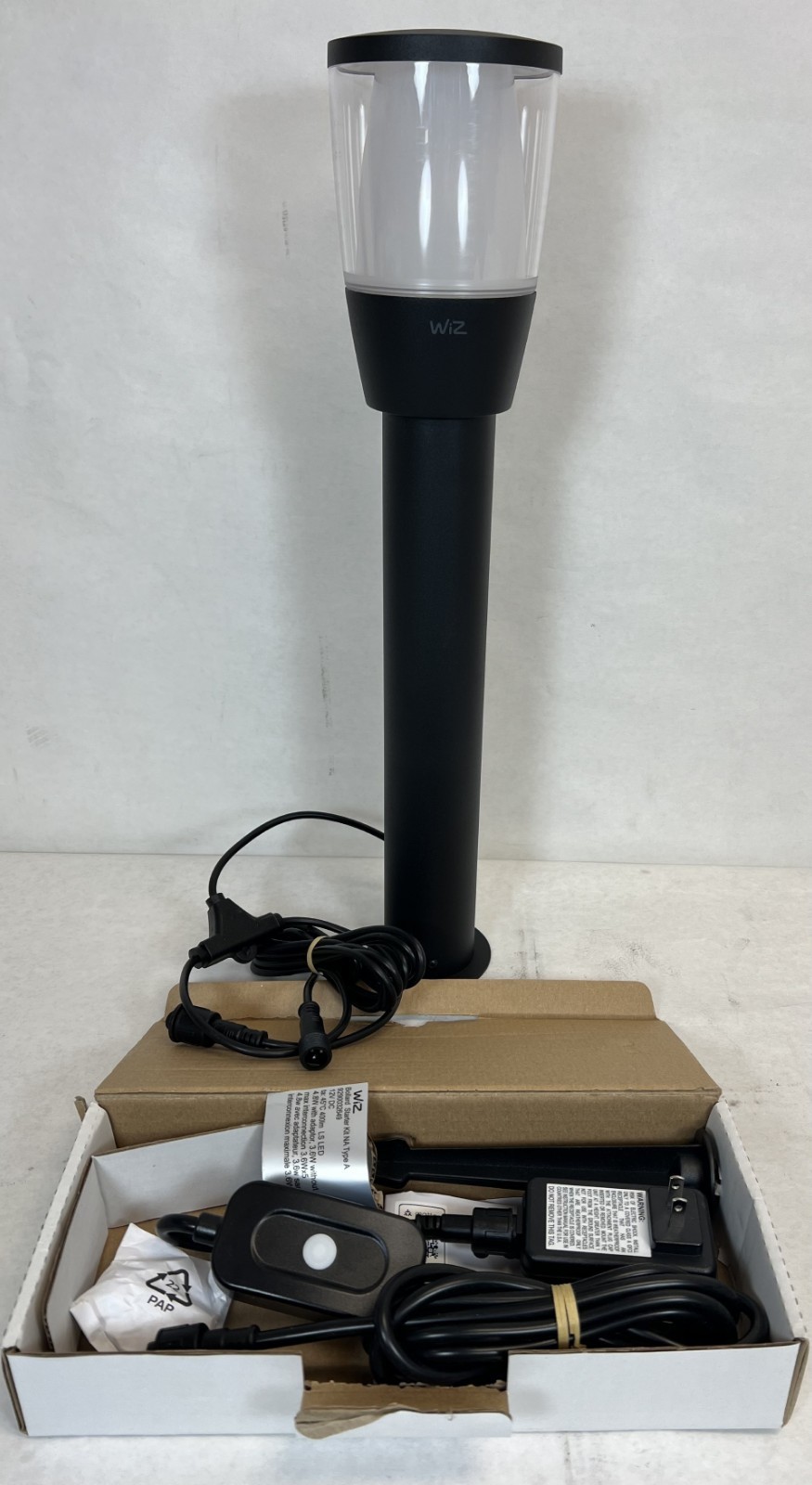WiZ 12V LED Smart Bollard Light Starter Kit 604637 -FREE S/H gallery