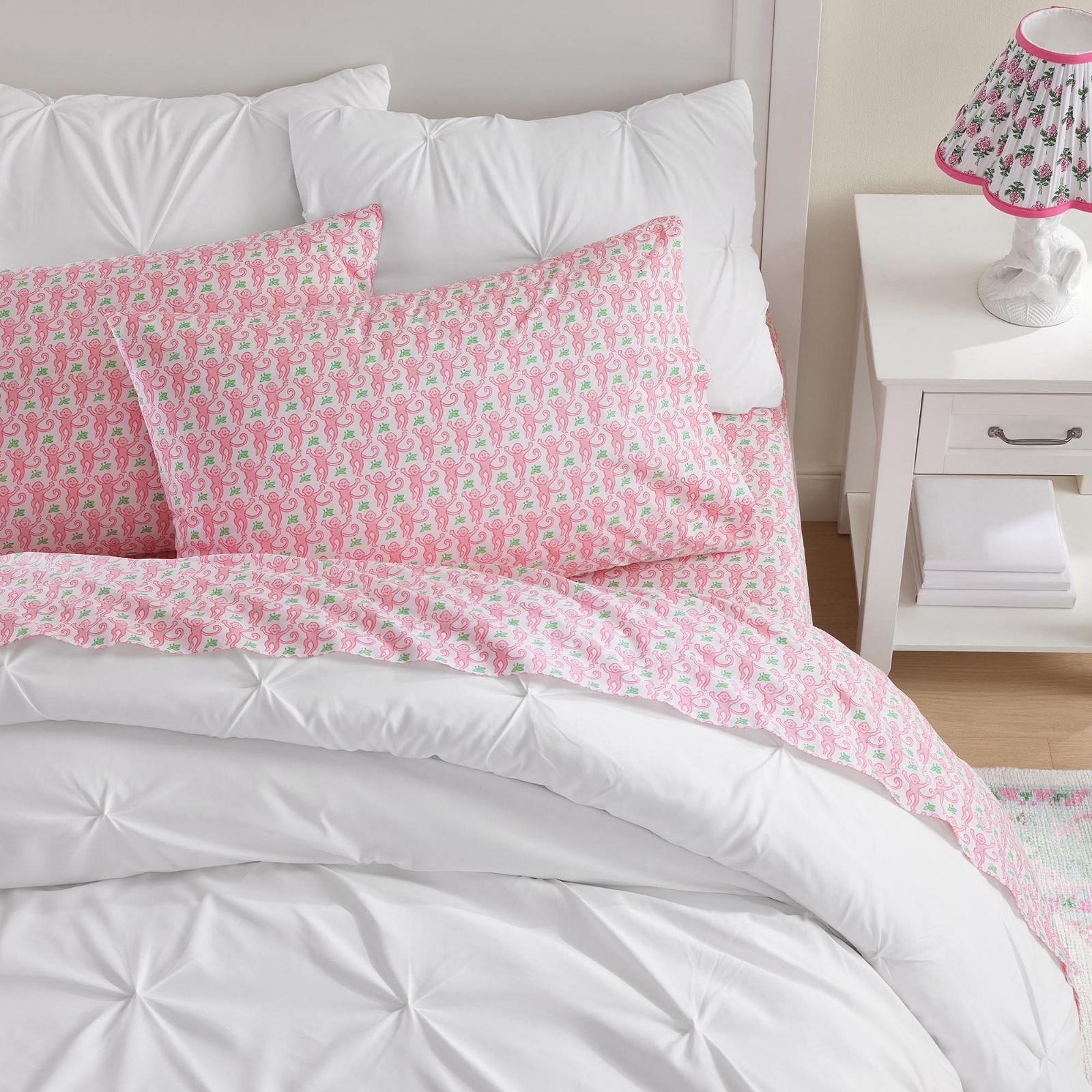 Best Seller Roller Rabbit Monkey Organic Sheet Set,Twin/Twin XL Pink gallery