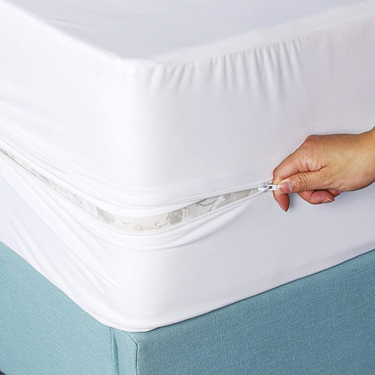 Zippered Mattress Encasement Waterproof Bed Bug Mattress Protector Cover Pad gallery
