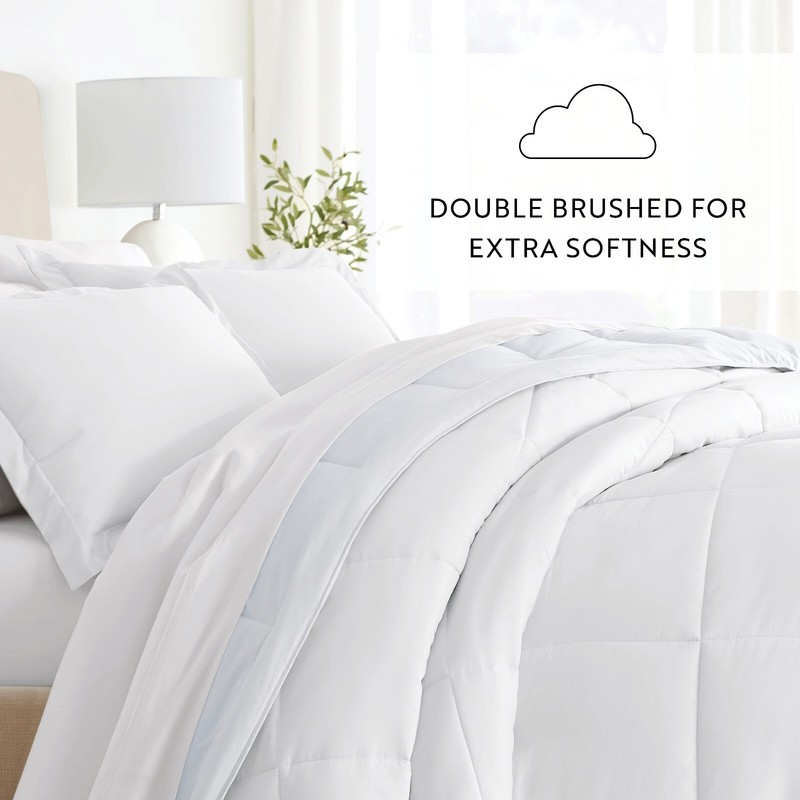 Kaycie Gray Patterned Reversible Comforter Set gallery