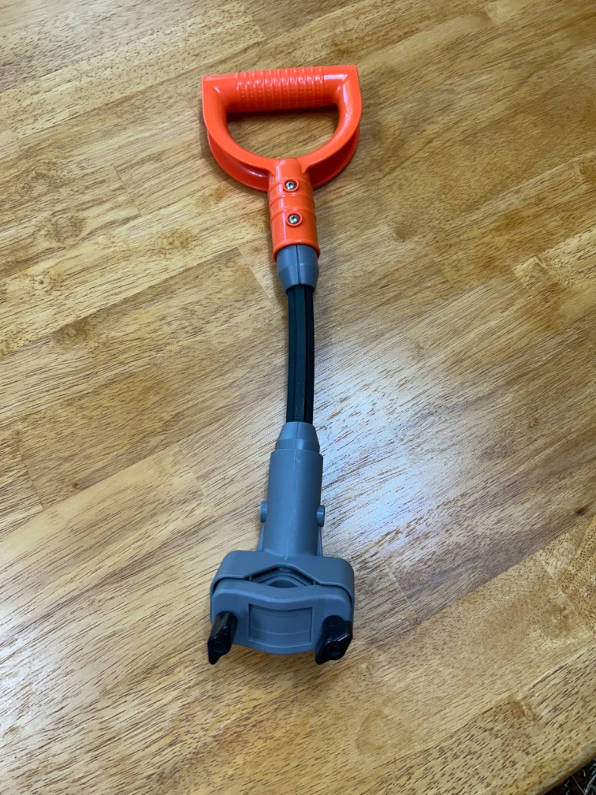 Flexible Helper Handle for Yard Tool gallery