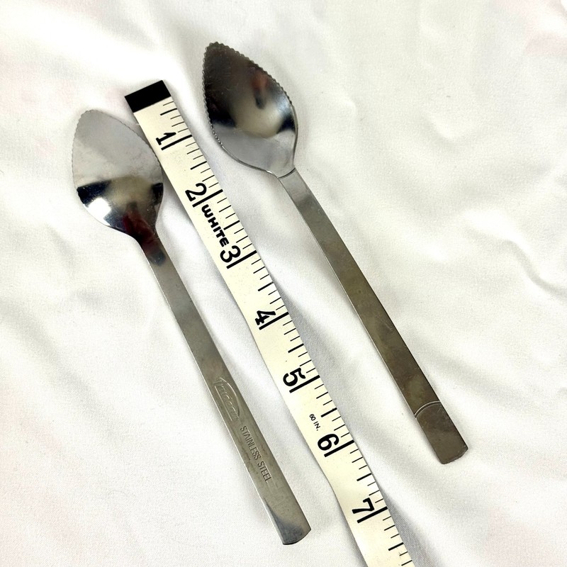 4 Serrated Grapefruit Spoons Stainless Steel Fruit 7 inches Excellent gallery