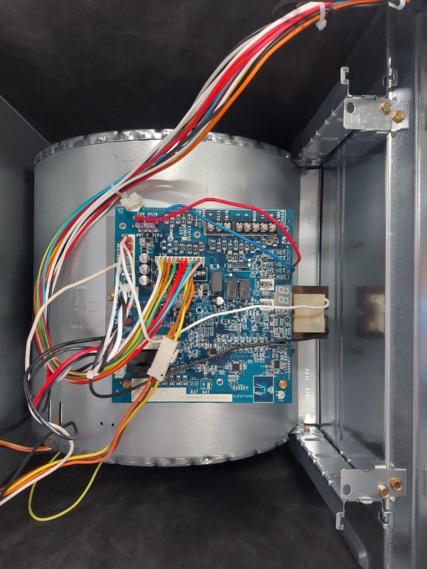 ACiQ 80000 BTU 96% Multi-Positional Gas Furnace, G96VTN0802120B, Scratch & Dent gallery