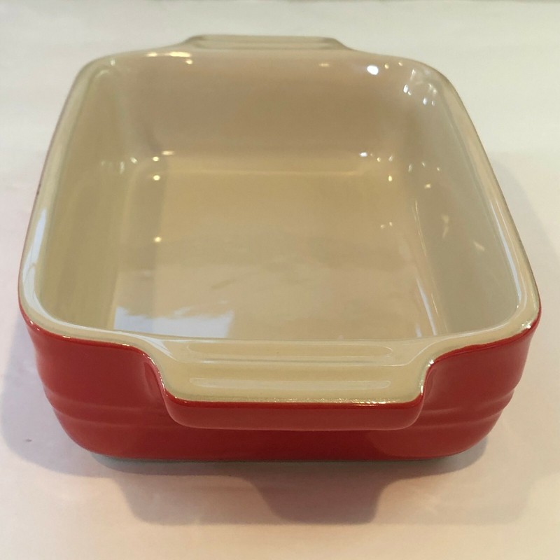 Le Creuset Rectangular Stoneware 7" x 5" Red Baking Dish #13-27 gallery