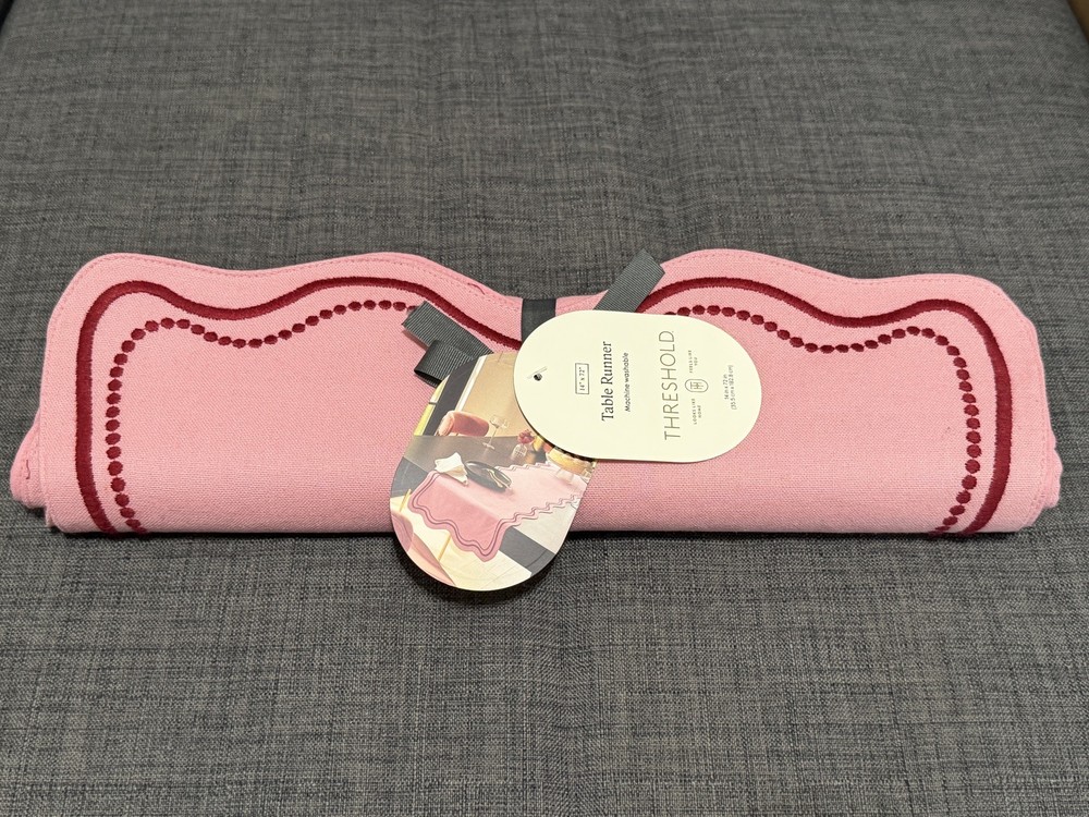 Threshold Scalloped Table Runner Pink Burgundy Dotted Border 14x72 New