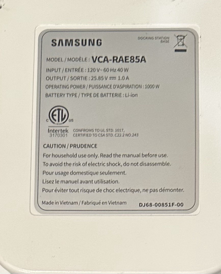 Samsung Jet Bot+ Robotic Vacuum Cleaner with Clean Station gallery