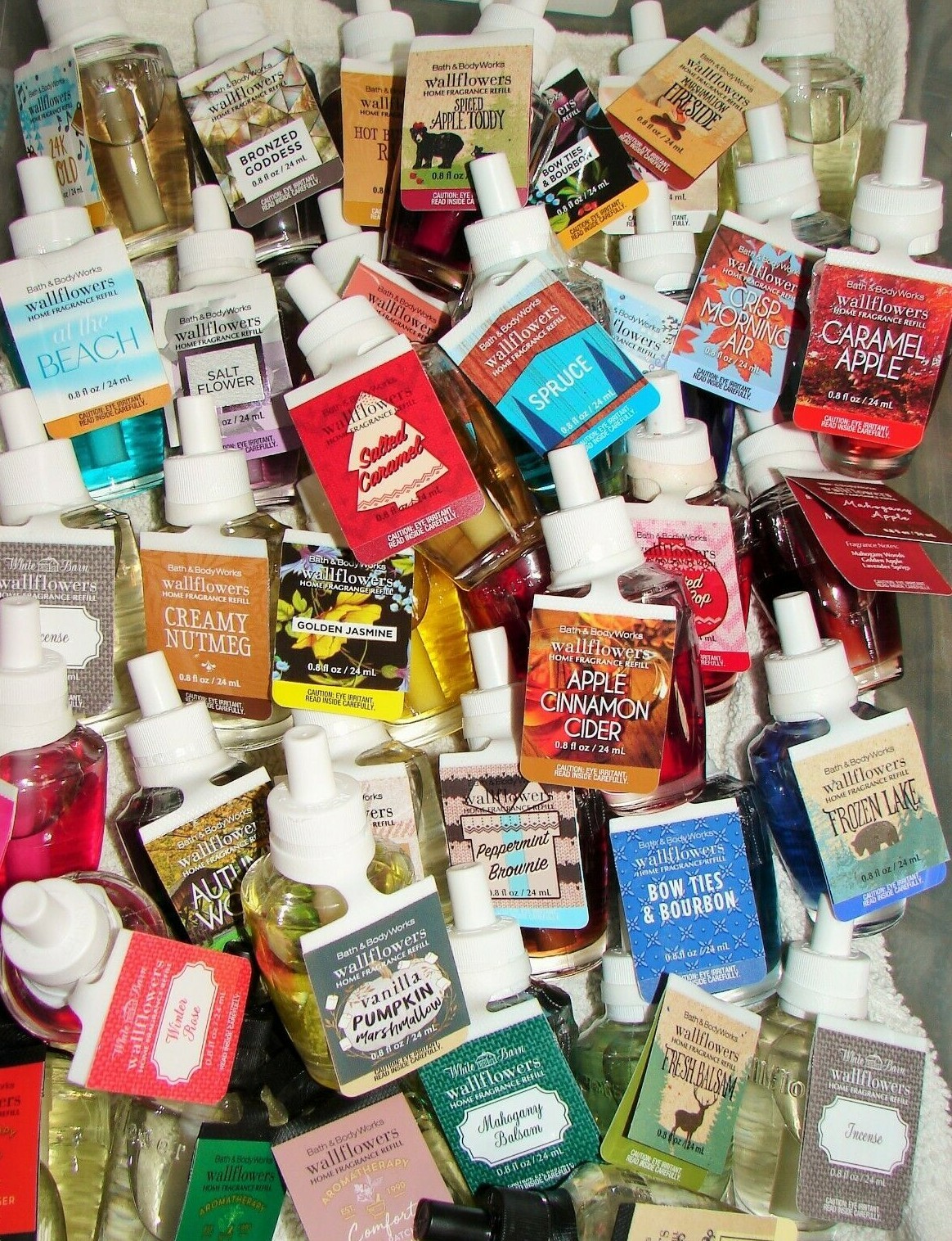 Bath & Body Works Wallflowers Home Fragrance Refill Bulb You Choose Scent gallery