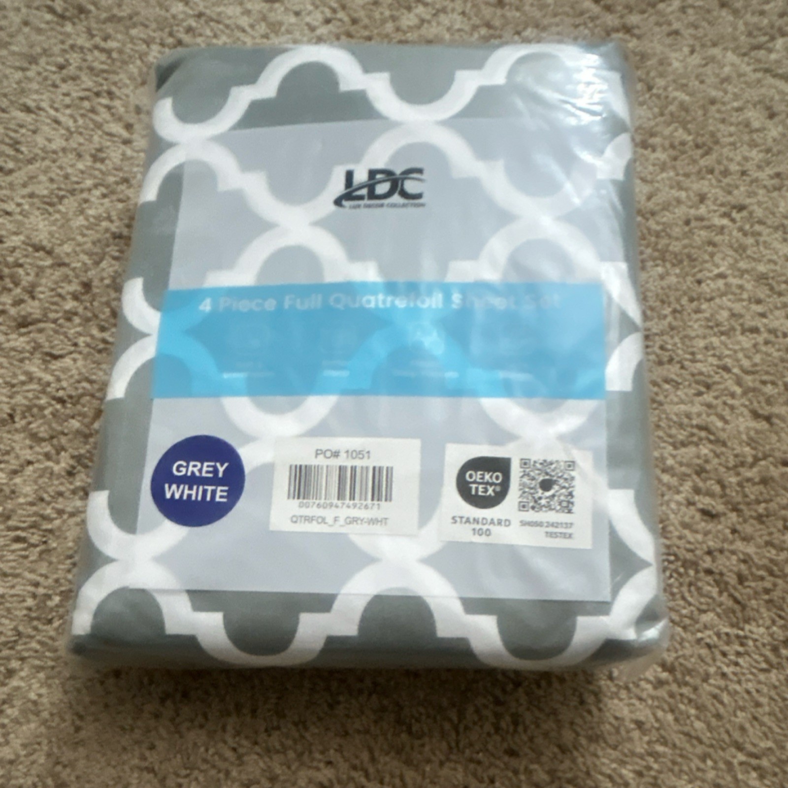 New/ Lux Decor Collection Full 4pc Quatrefoil Sheet Set Grey White Microfiber gallery