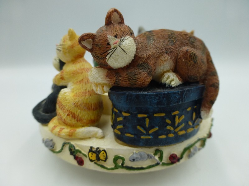 Candle Capper Cats Kittens Deb Strain Artist Vintage Candle Topper VTG gallery