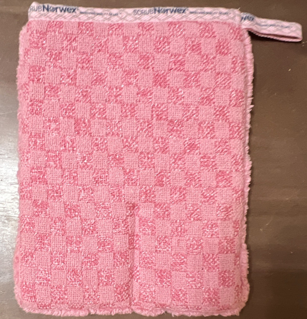 Norwex Pink Microfiber Cleaning Cloth Towel with Hanging Loop, 1 Pack gallery