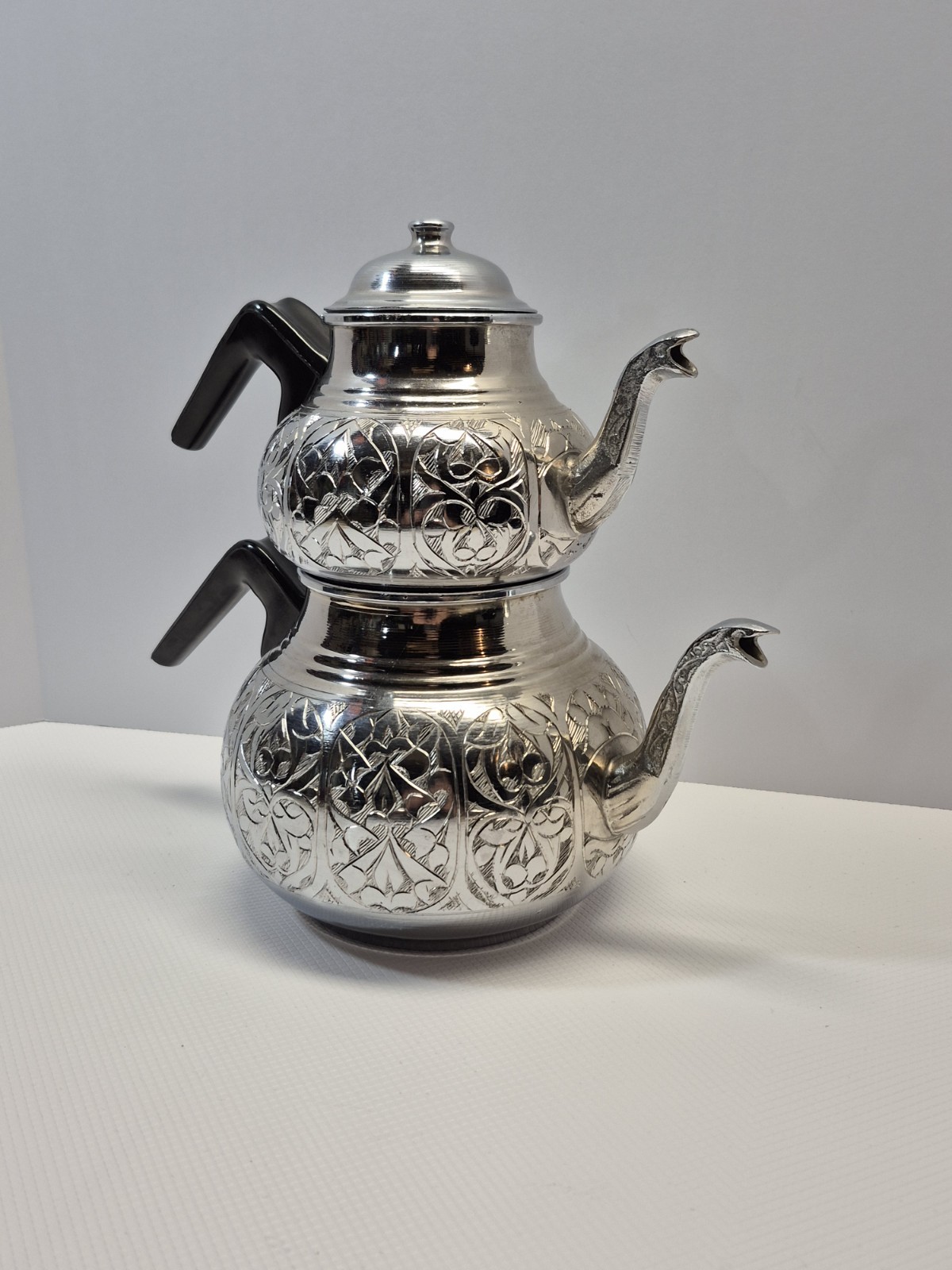 Ali Çakır Gaziantep Hand Engraved Turkish Double Teapot Set Ornate Nickel Silver gallery