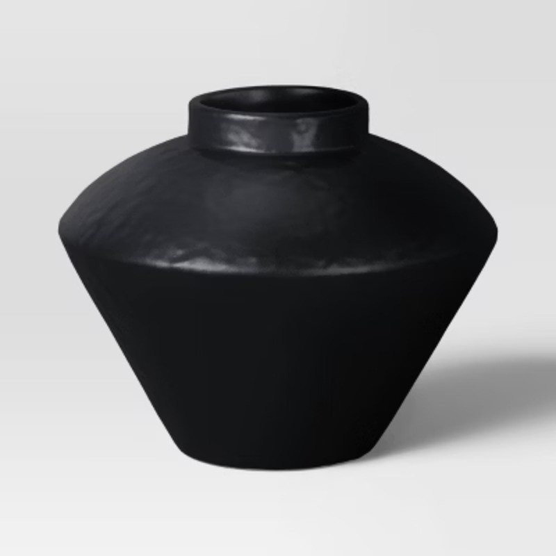 Modern Vase Black gallery