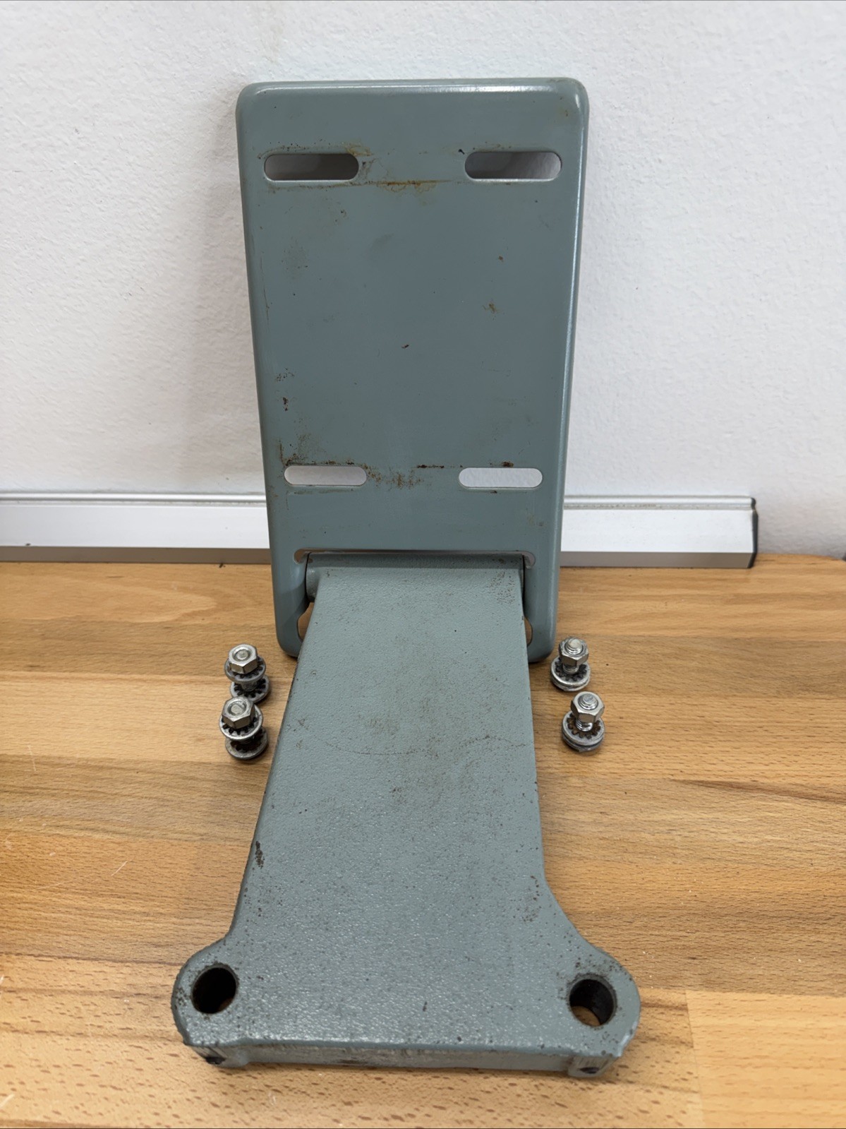 Rockwell Delta Model 10 Contractor Table Saw Motor Mount Bracket 422-19-014-2001 gallery
