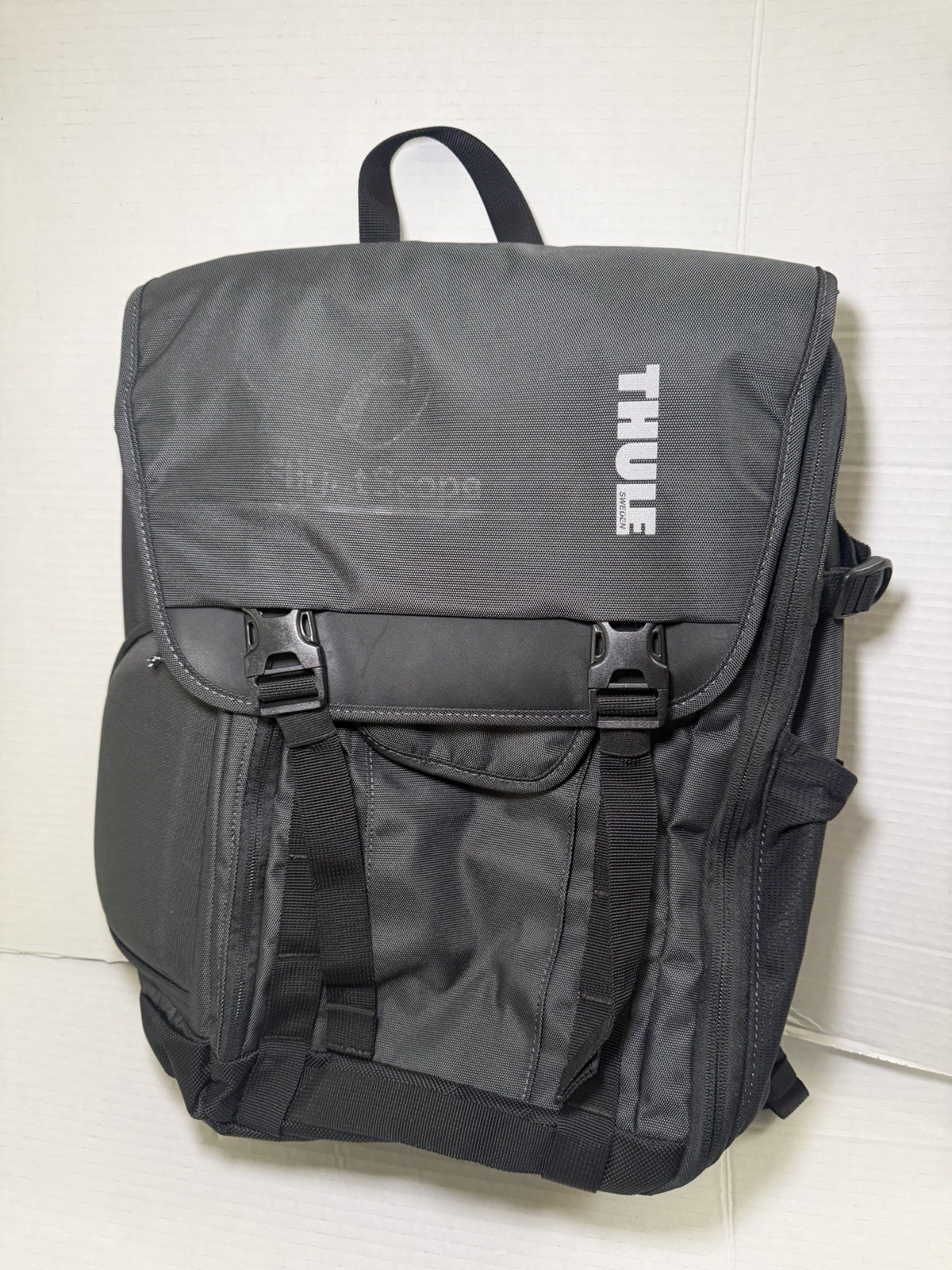 Thule Subterra Daypack 25L Dark Shadow Gray Black Backpack 2
