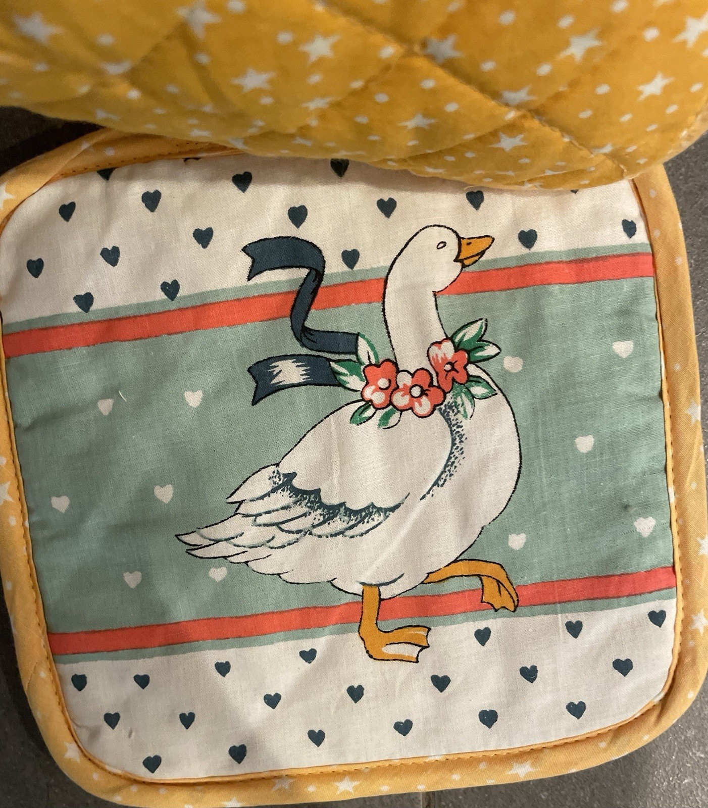 Vintage Kitchen Choice Potholders Set of 2 Country Goose Hearts Stars NWT gallery