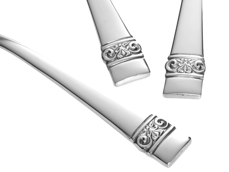 Oneida Maderno 65 Piece Fine Flatware Set, Service for 12 gallery