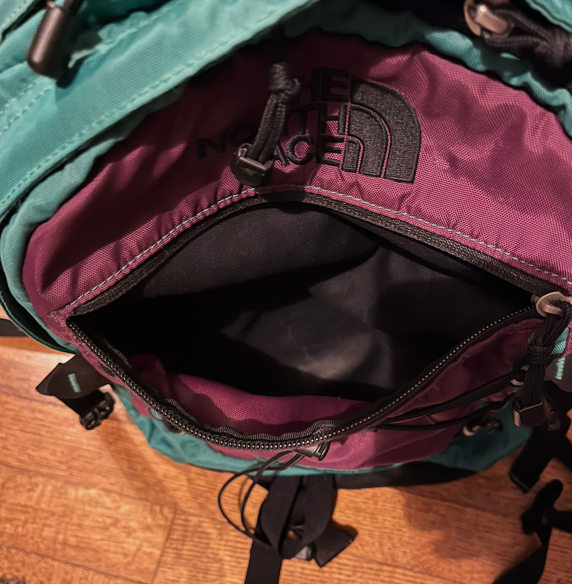 REAL.  Rare north face khumbu backpack 3