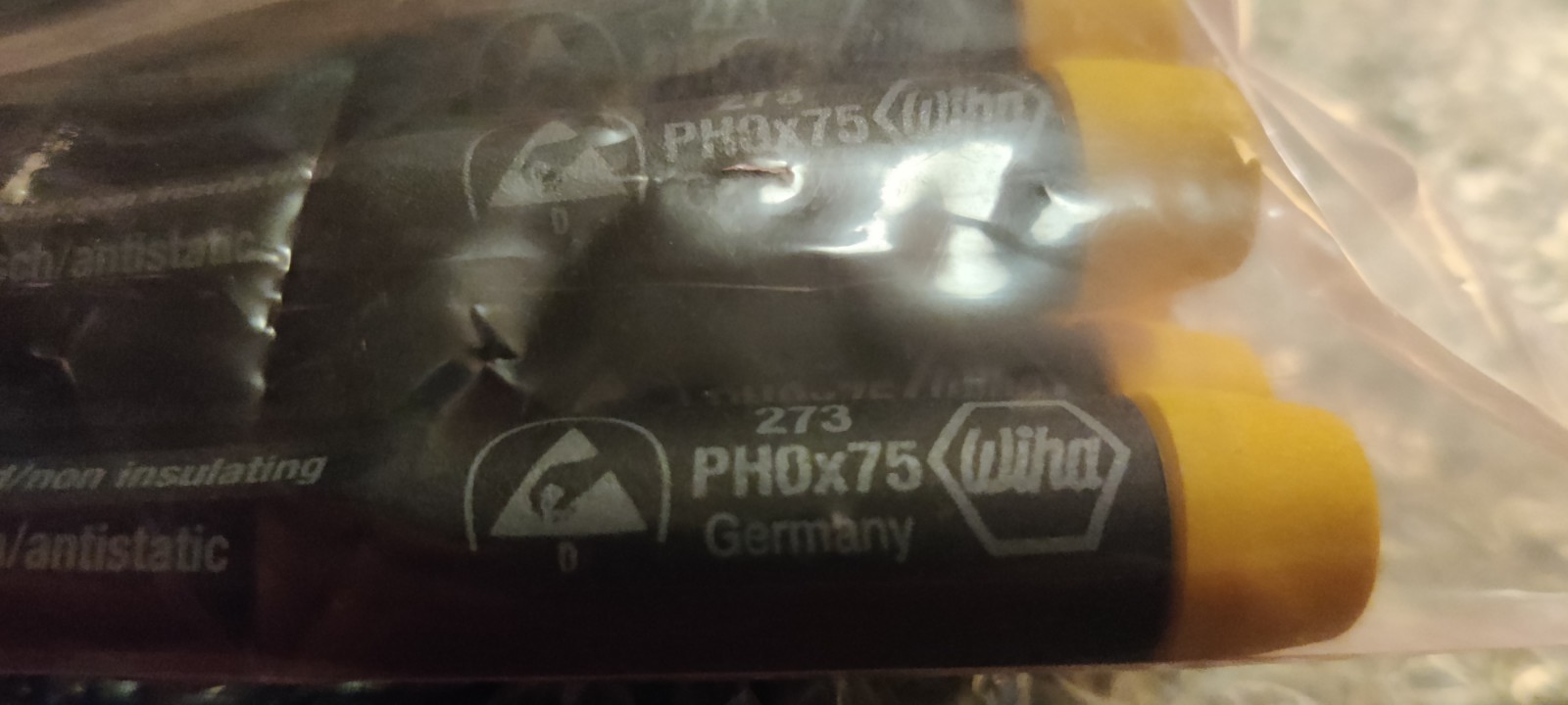 Wiha 273 Precision ESD Phillips Screwdriver PH0 x 75mm gallery