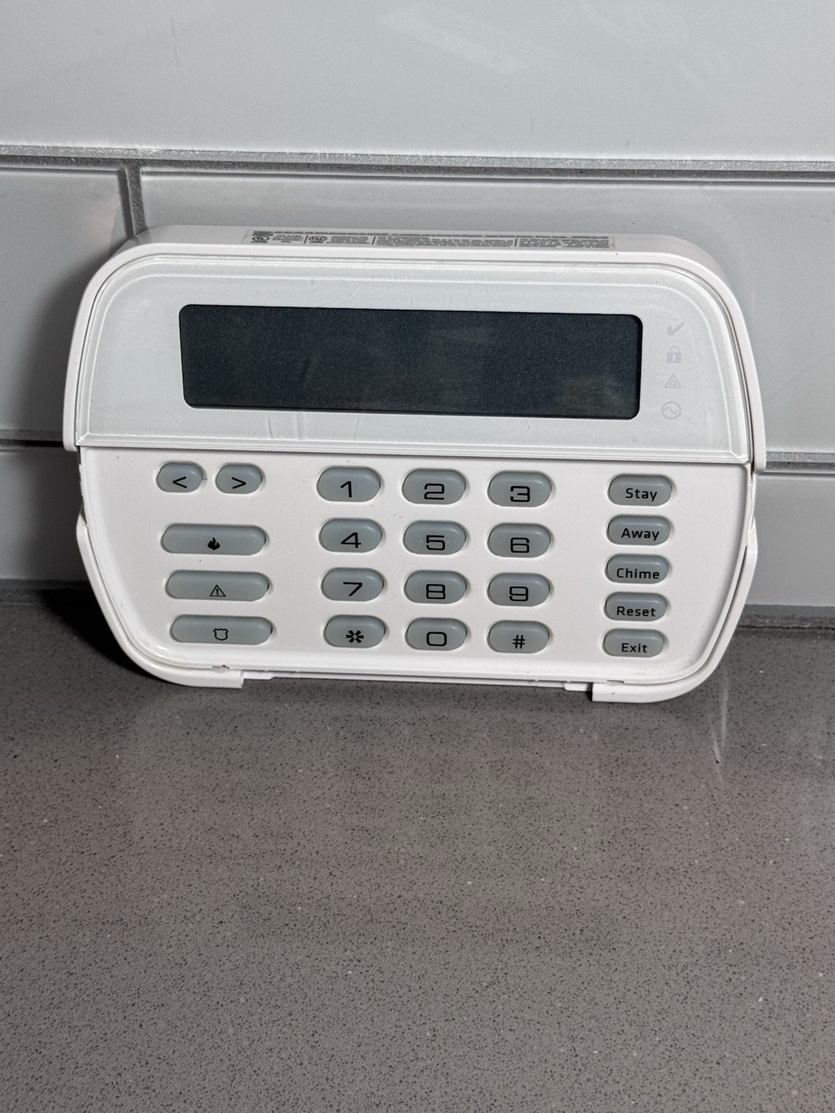 DSC RFK5501-433 Keypad No Flap (Tested) gallery