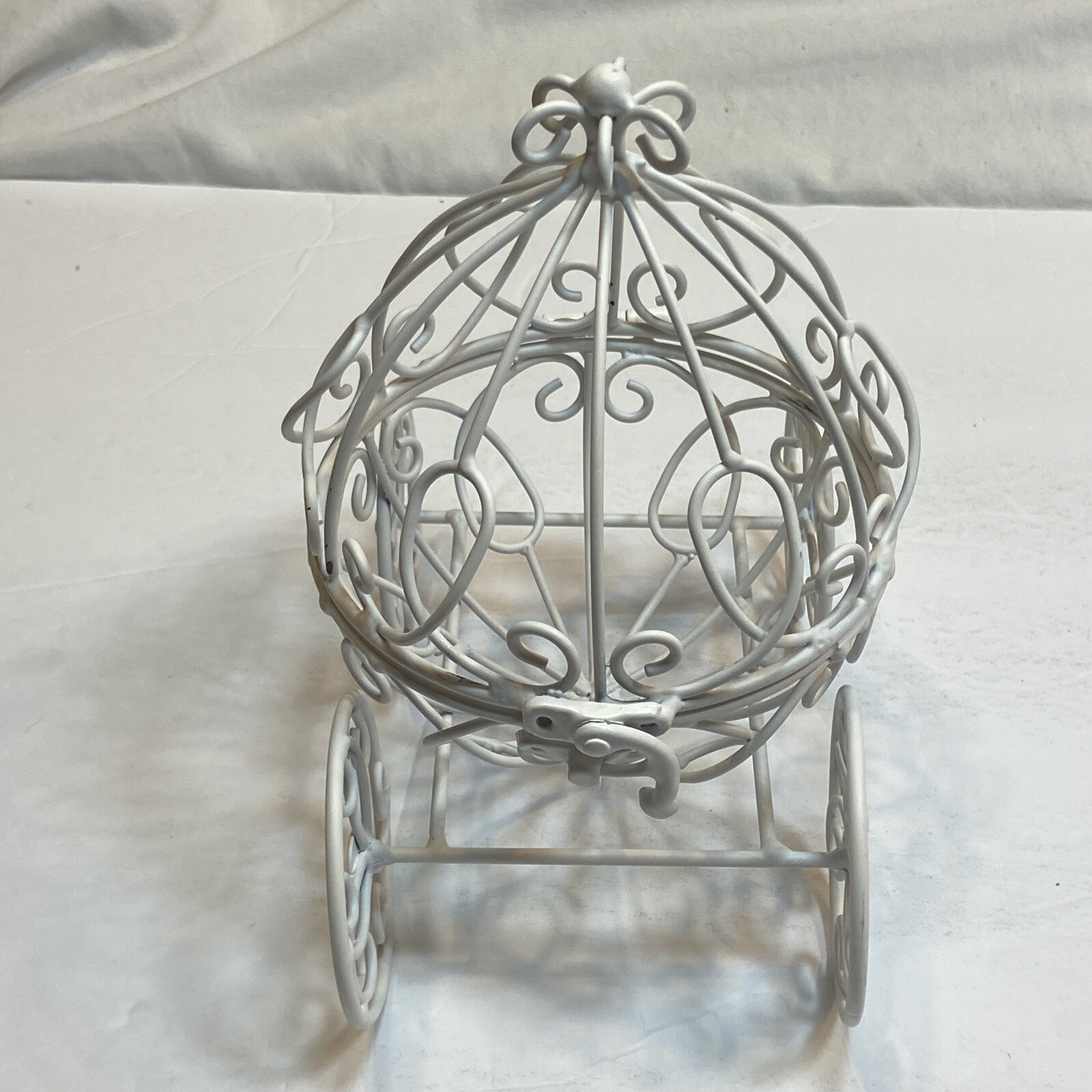 Cinderella Style Carriage White Plastic Table Decoration Wedding Shower Display gallery