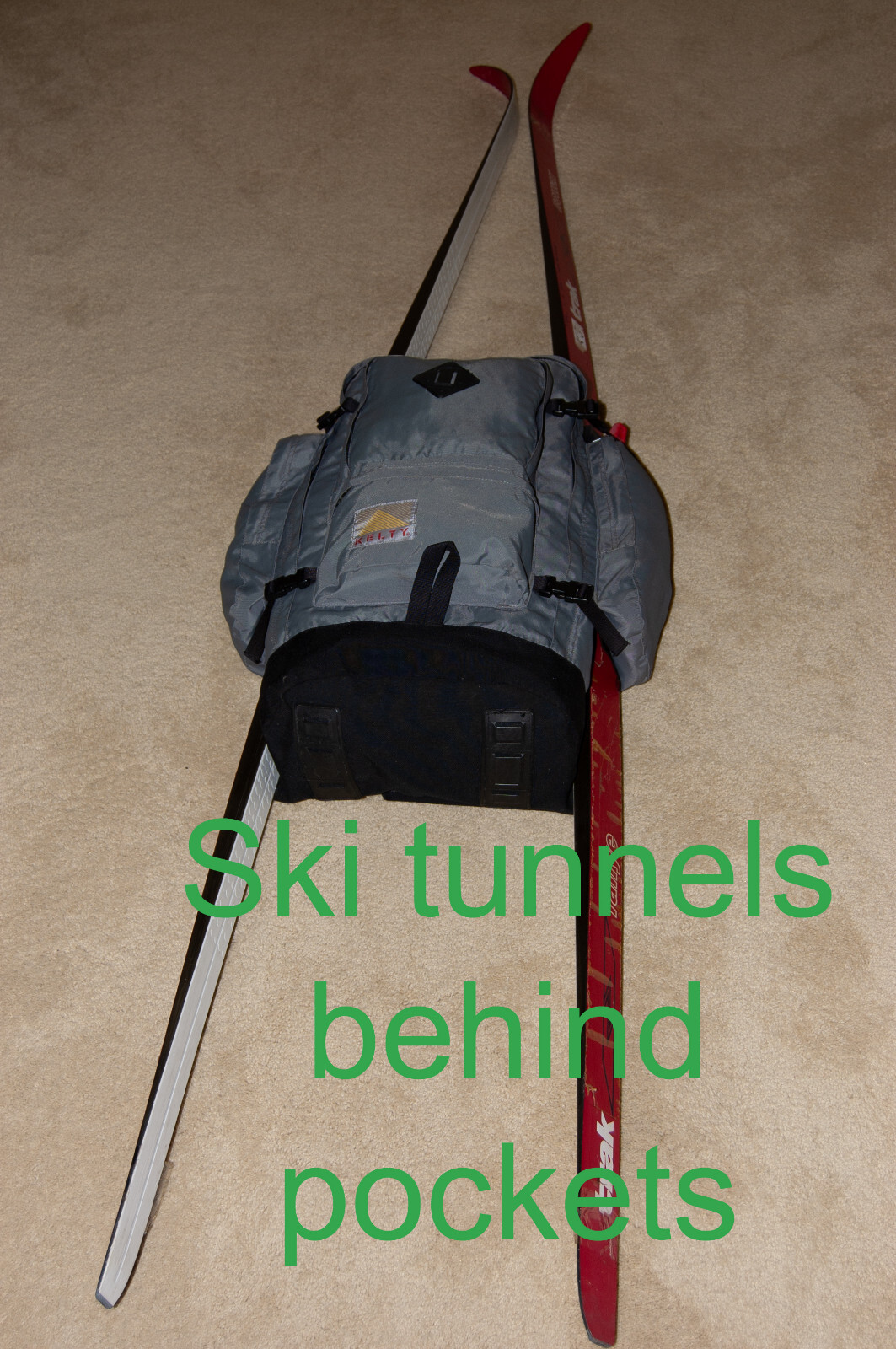 Kelty Redwing vintage internal frame backpack / ski touring /climbing pack 4