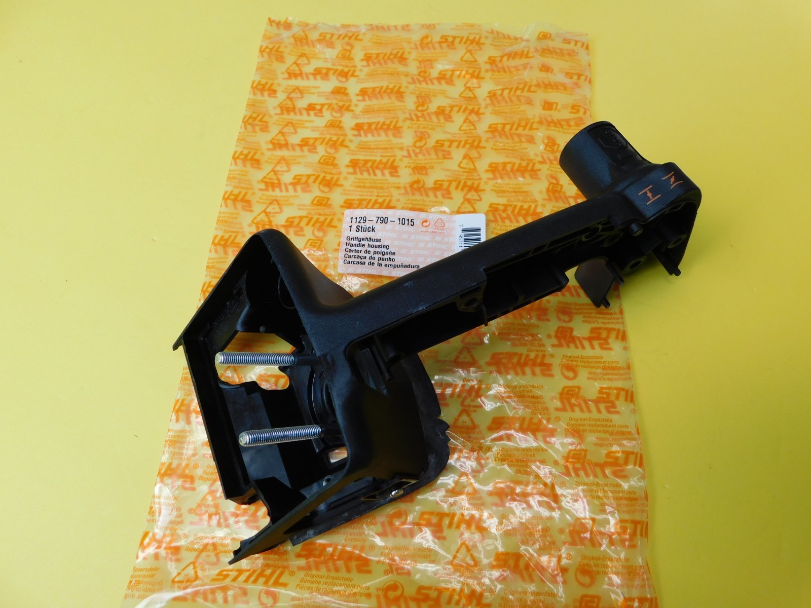 OEM HANDLE HOUSING FOR STIHL CHAINSAW MS200T 020T # 1129 790 1015 YES OEM ITEM gallery