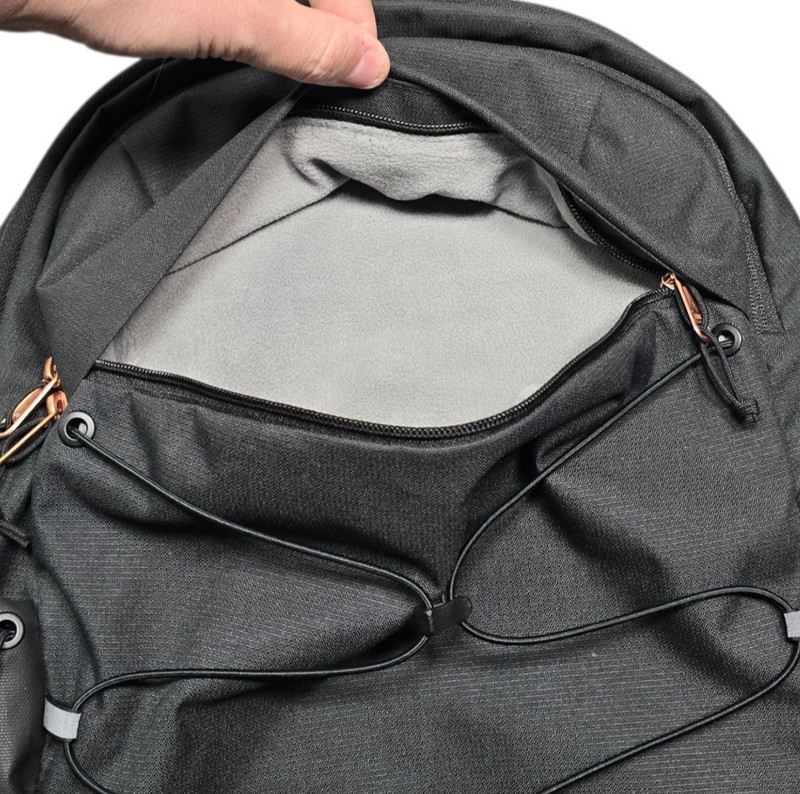 The North Face Borealis Black & Rose Gold Backpack Flexvent Padded Adjustable 4