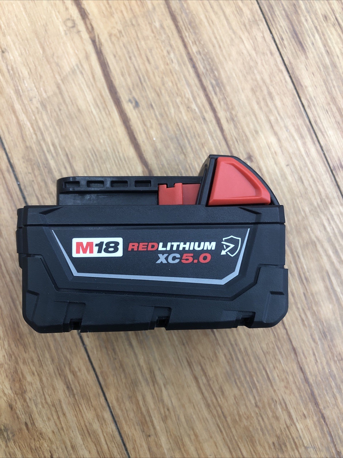 Milwaukee 48-11-1850R Li-Ion Battery - Black gallery