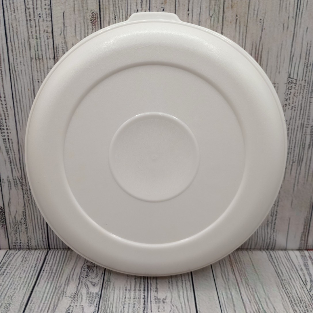 Rubbermaid Servin Saver #4 Round Almond Lid 0031 Replacement Cover Lid ONLY gallery